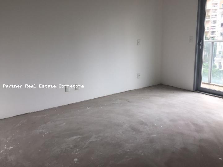 Apartamento à venda com 4 quartos, 530m² - Foto 18