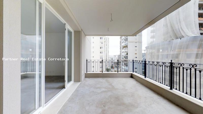 Apartamento à venda com 5 quartos, 556m² - Foto 4