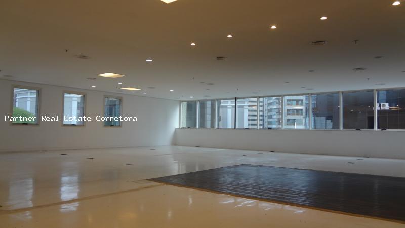 Loja-Salão para alugar, 206m² - Foto 1