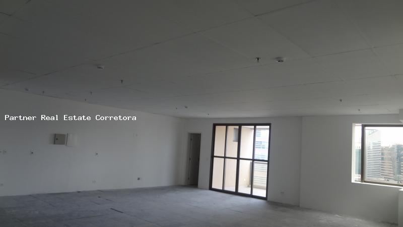 Loja-Salão para alugar, 102m² - Foto 1