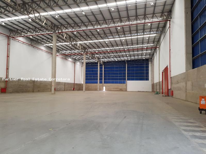 Depósito-Galpão-Armazém para alugar, 6852m² - Foto 4