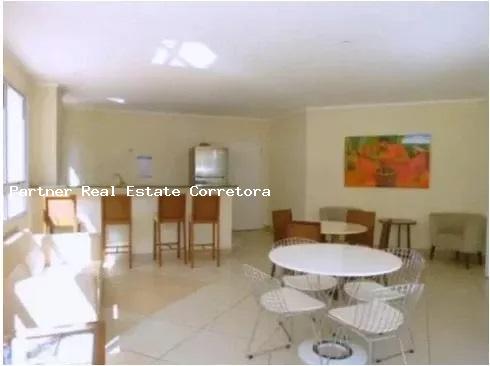 Apartamento à venda com 2 quartos, 61m² - Foto 10