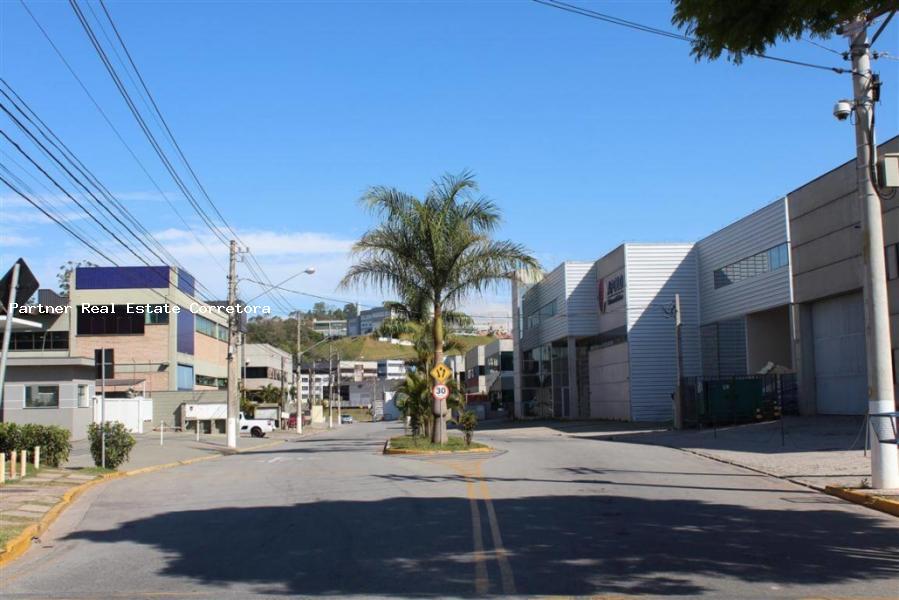 Depósito-Galpão-Armazém à venda com 1 quarto, 1544m² - Foto 15