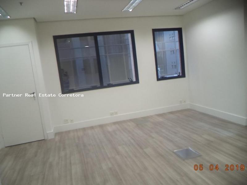 Conjunto Comercial-Sala à venda com 1 quarto, 35m² - Foto 2