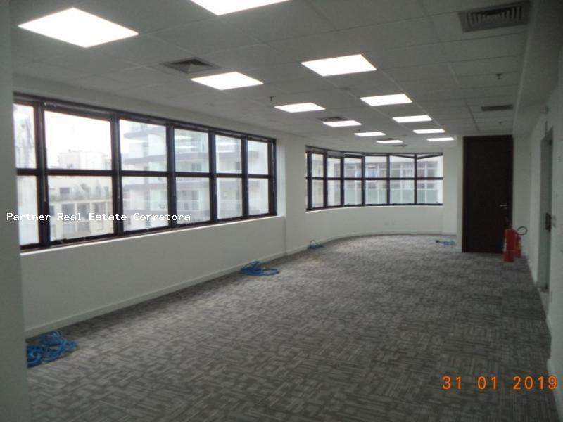 Conjunto Comercial-Sala à venda com 1 quarto, 377m² - Foto 10