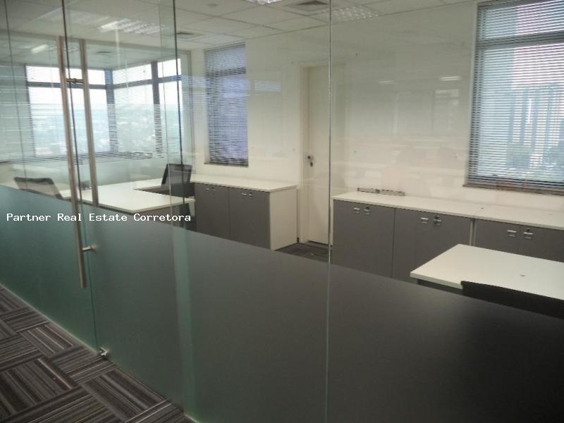 Conjunto Comercial-Sala para alugar com 1 quarto, 300m² - Foto 10