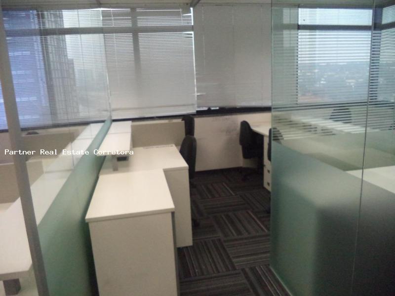 Conjunto Comercial-Sala para alugar com 1 quarto, 300m² - Foto 14