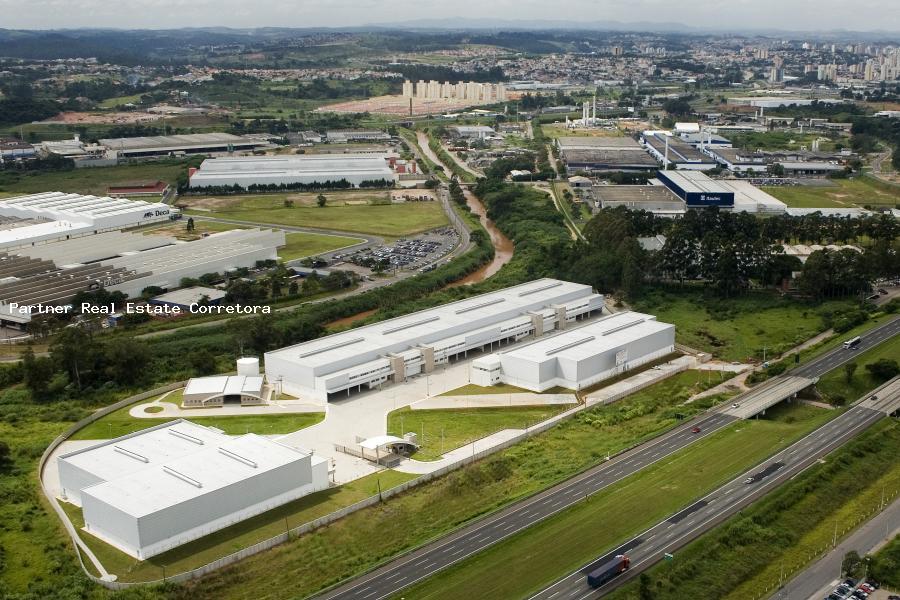 Depósito-Galpão-Armazém para alugar com 1 quarto, 5928m² - Foto 2