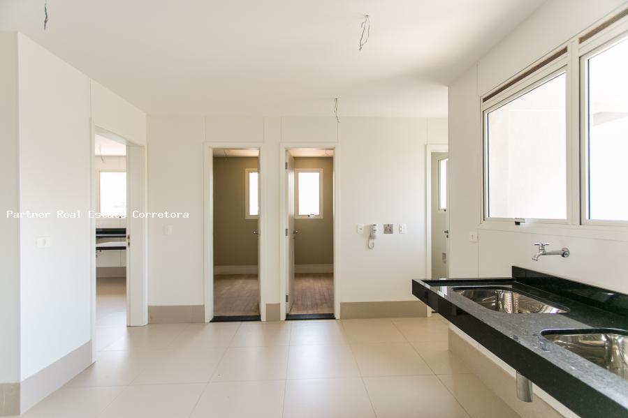 Apartamento à venda com 4 quartos, 357m² - Foto 16