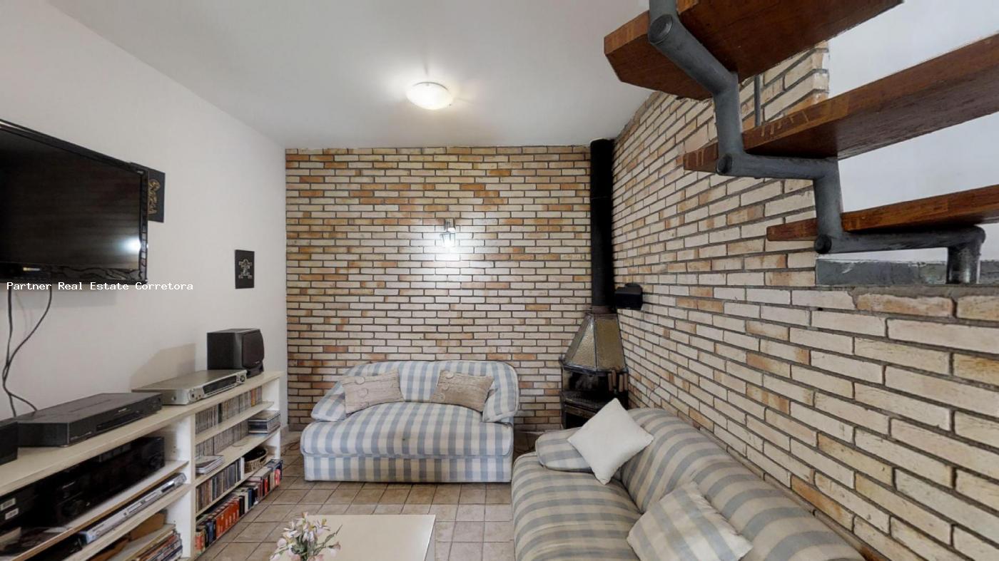 Casa de Condomínio à venda com 3 quartos, 296m² - Foto 1