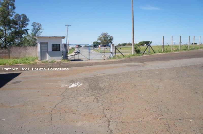 Depósito-Galpão-Armazém à venda, 174036m² - Foto 1