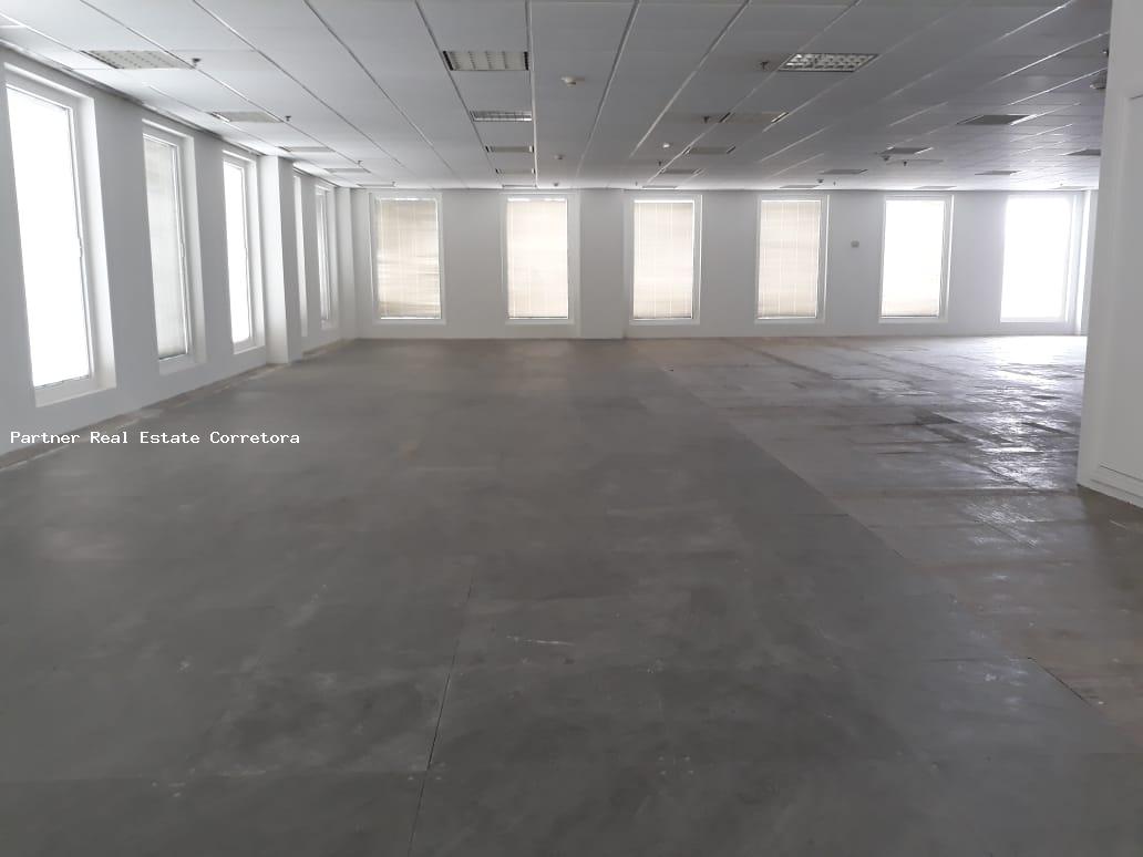 Conjunto Comercial-Sala para alugar com 1 quarto, 199m² - Foto 6