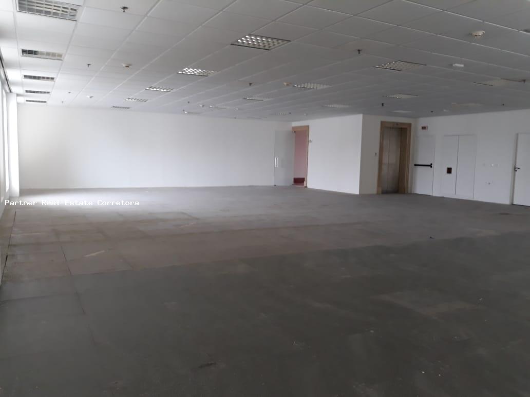 Conjunto Comercial-Sala para alugar com 1 quarto, 199m² - Foto 5