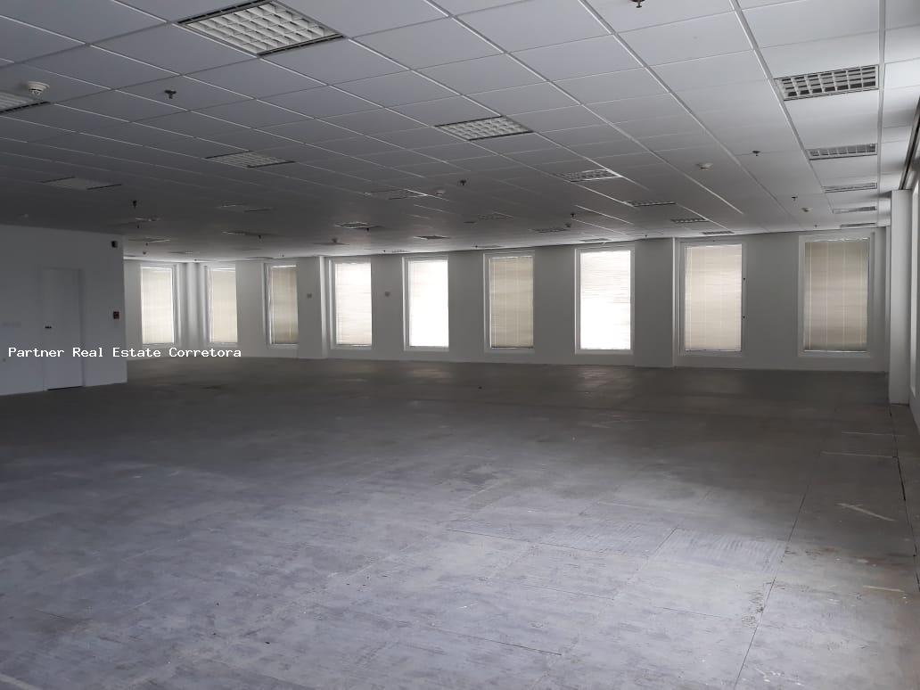 Conjunto Comercial-Sala para alugar com 1 quarto, 199m² - Foto 8