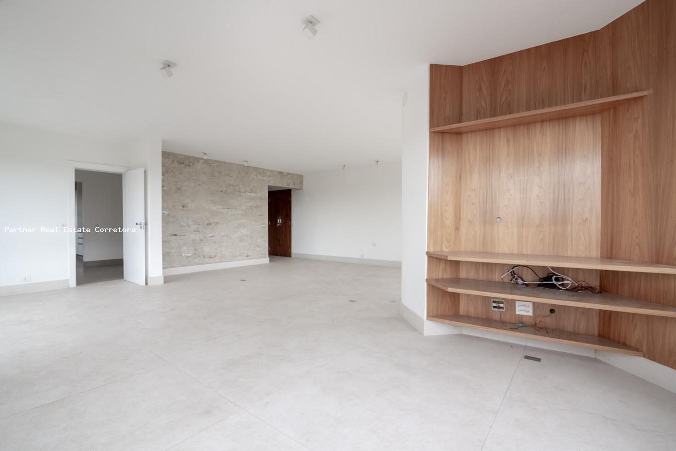 Apartamento à venda com 4 quartos, 260m² - Foto 5