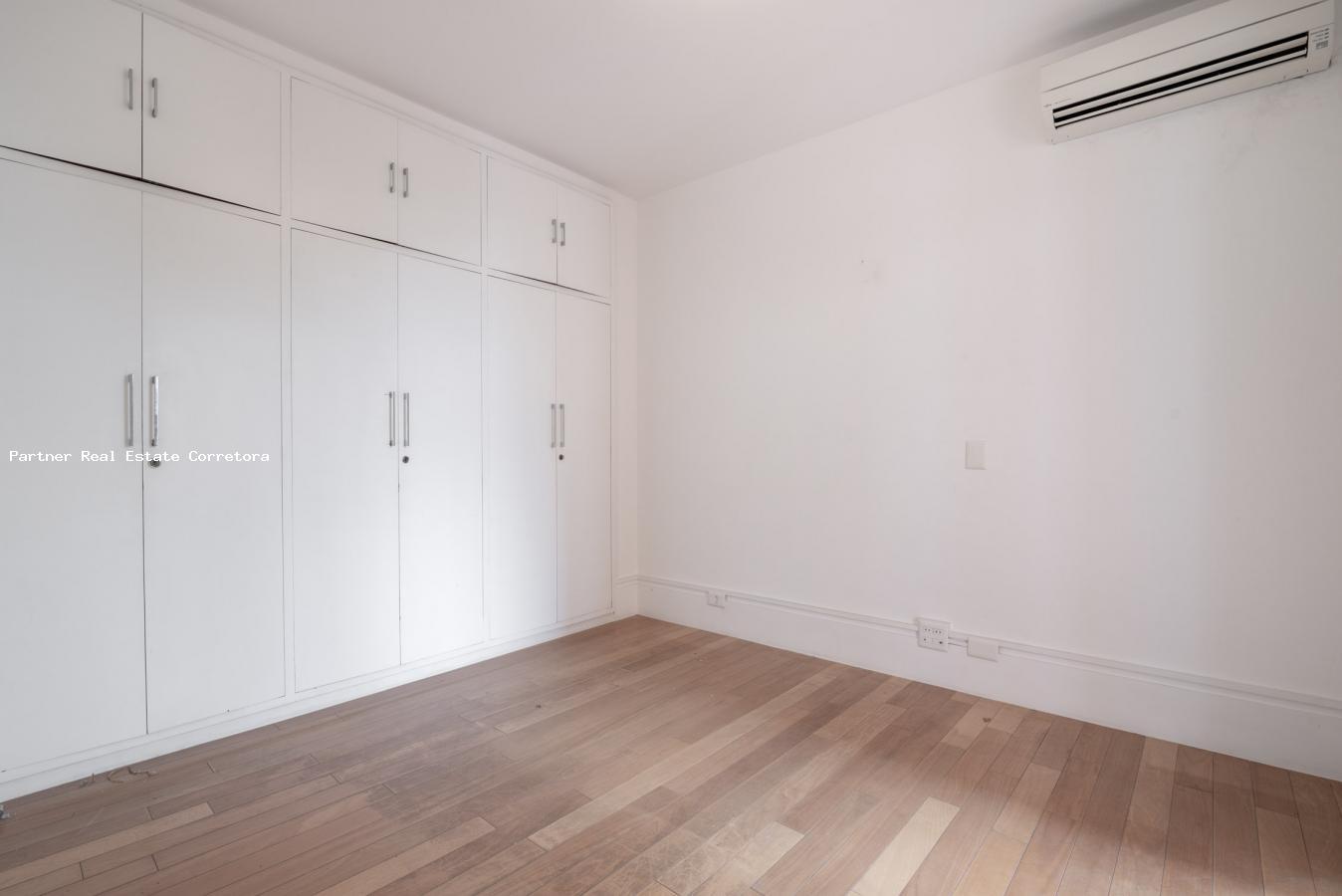 Apartamento à venda com 4 quartos, 260m² - Foto 22