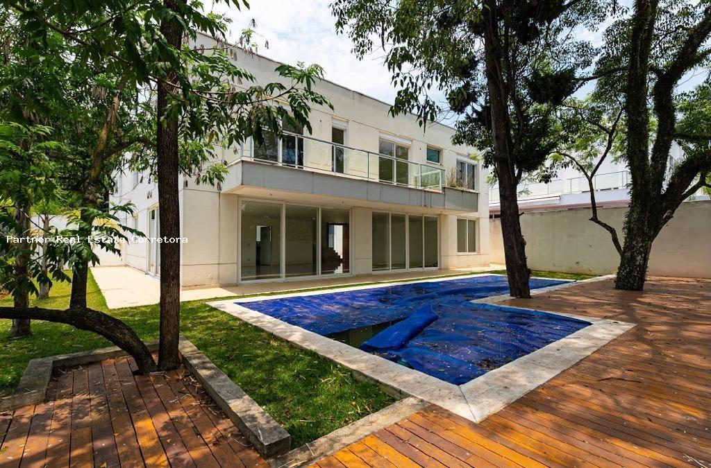 Casa de Condomínio à venda com 4 quartos, 566m² - Foto 1