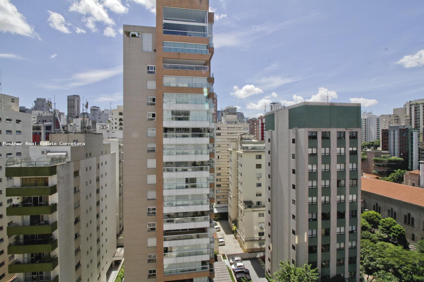 Apartamento à venda com 3 quartos, 250m² - Foto 7