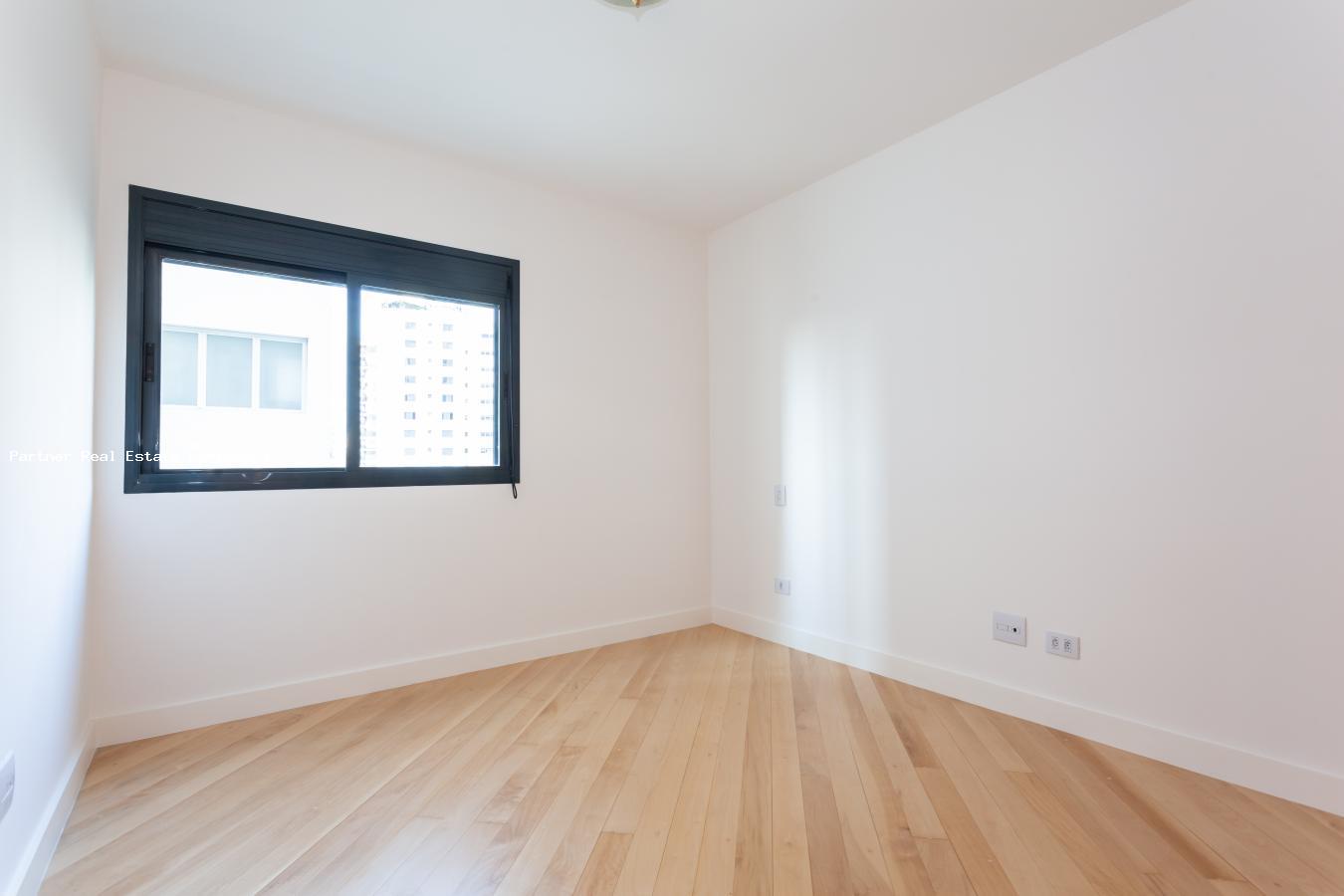 Apartamento à venda com 4 quartos, 202m² - Foto 23