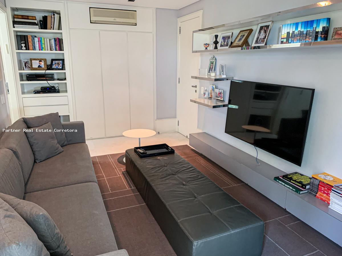 Apartamento à venda com 3 quartos, 292m² - Foto 23