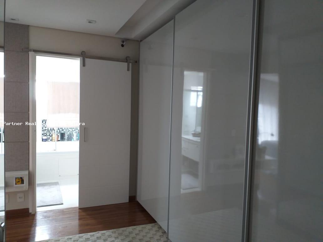 Apartamento à venda com 3 quartos, 213m² - Foto 17