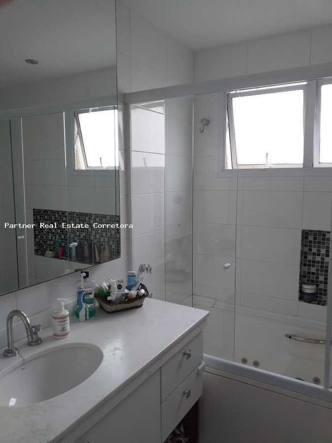 Apartamento à venda com 3 quartos, 213m² - Foto 23