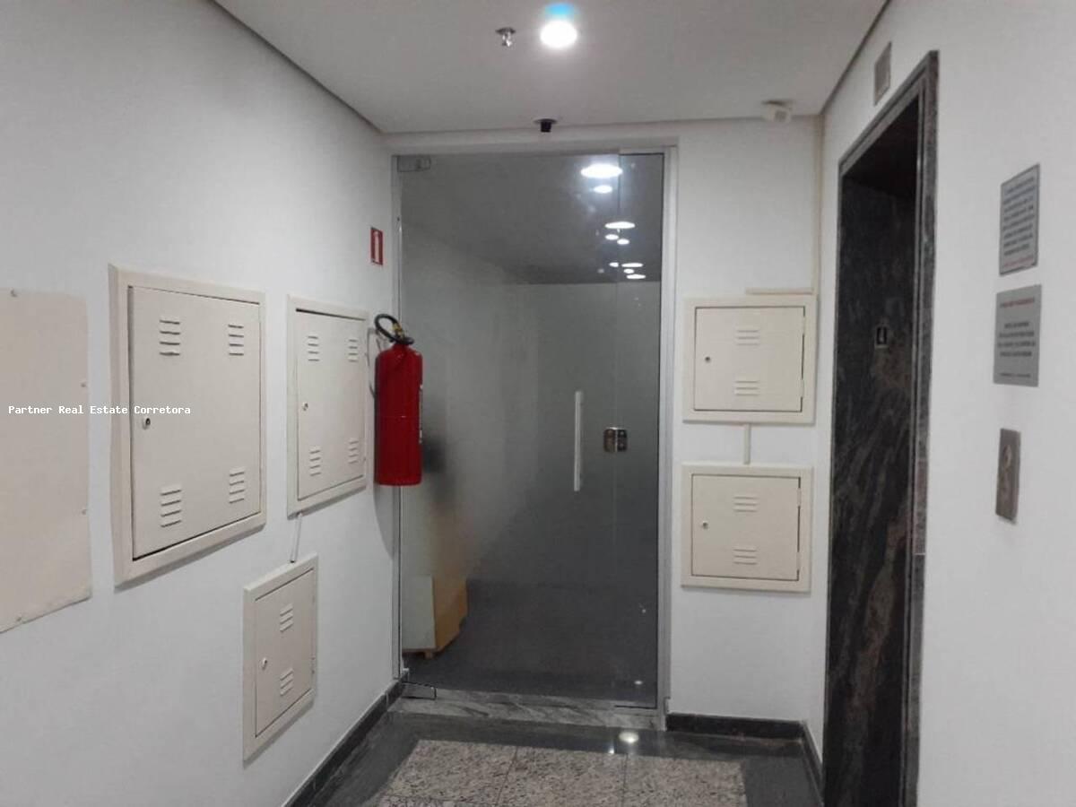 Conjunto Comercial-Sala à venda com 1 quarto, 122m² - Foto 9