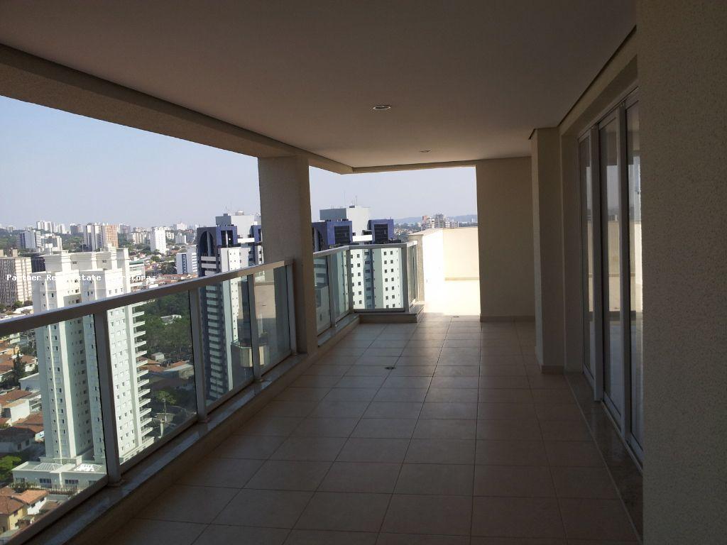 Cobertura, 3 quartos, 227 m² - Foto 1