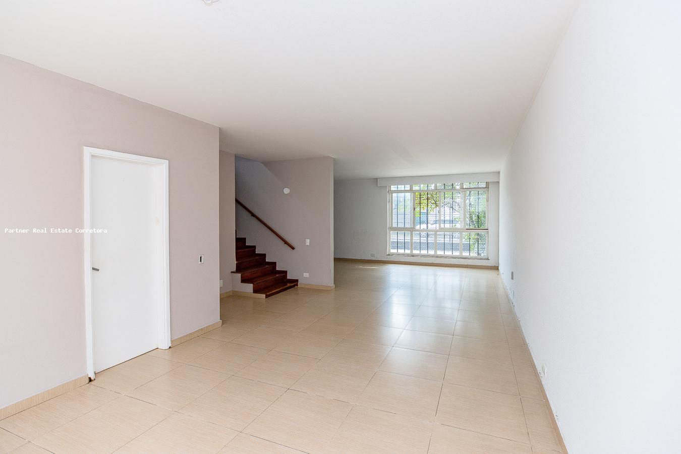 Casa à venda com 3 quartos, 225m² - Foto 23