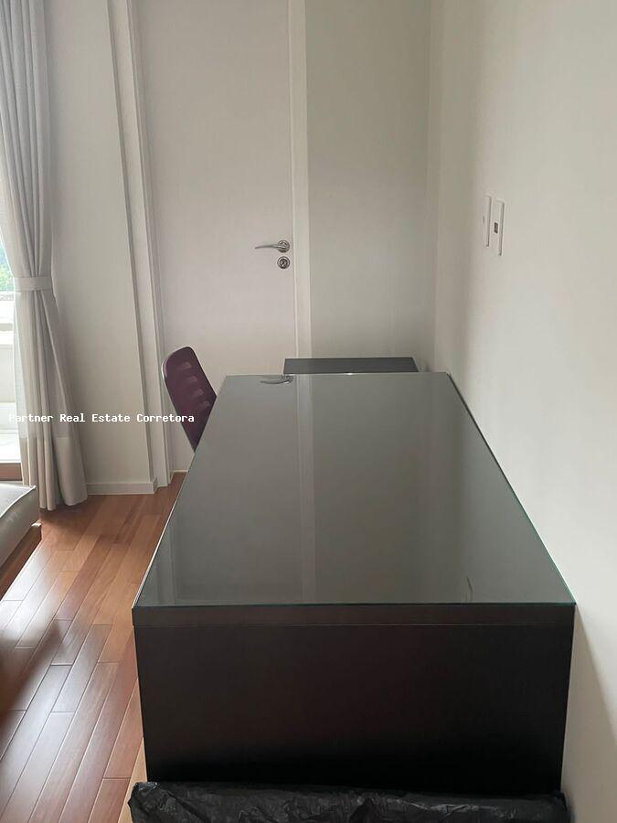 Apartamento à venda com 3 quartos, 275m² - Foto 5