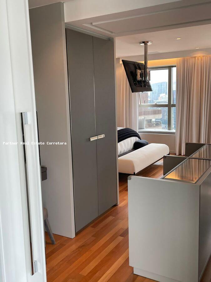 Apartamento à venda com 3 quartos, 275m² - Foto 8