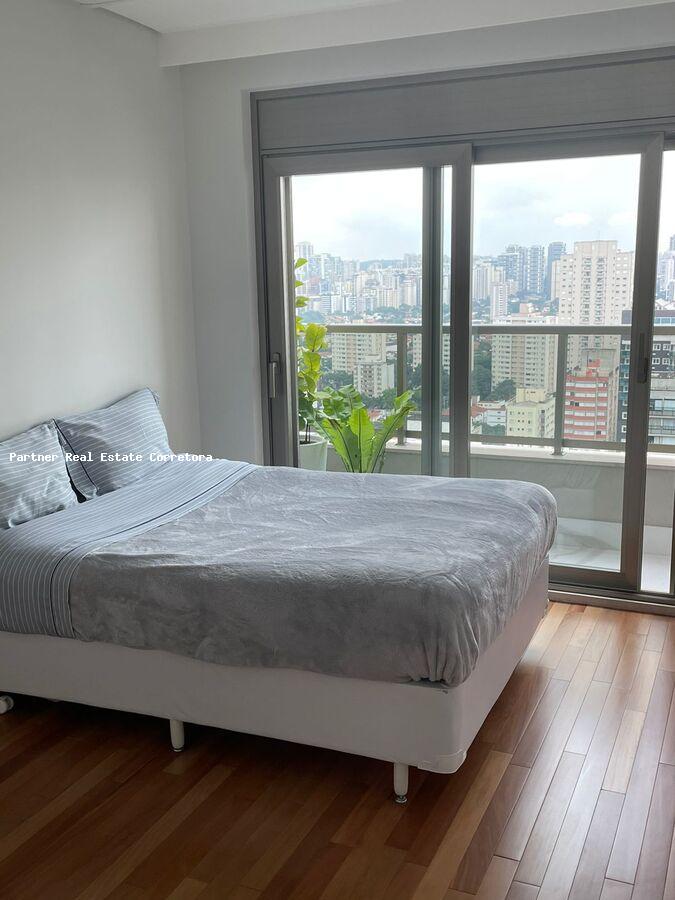 Apartamento à venda com 3 quartos, 275m² - Foto 17