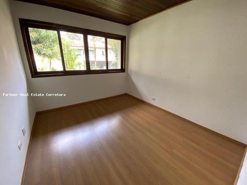 Apartamento à venda com 4 quartos, 230m² - Foto 11