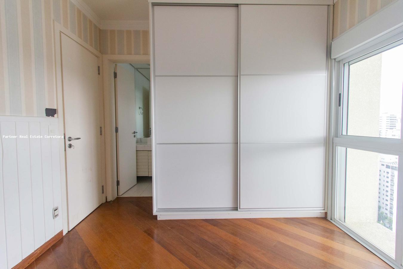 Cobertura à venda com 5 quartos, 349m² - Foto 18