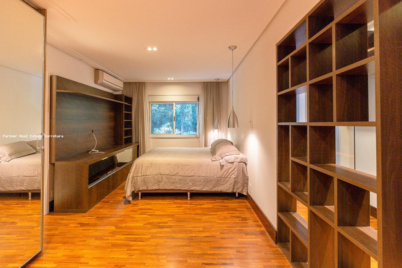 Apartamento à venda com 3 quartos, 207m² - Foto 20