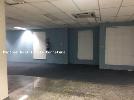 Loja-Salão para alugar com 7 quartos, 900m² - Foto 9