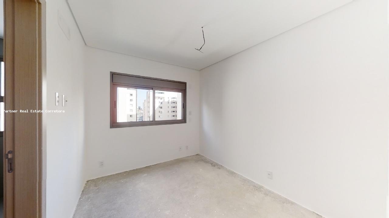 Apartamento à venda com 3 quartos, 170m² - Foto 20