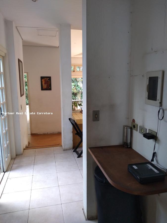 Casa à venda com 4 quartos, 350m² - Foto 19