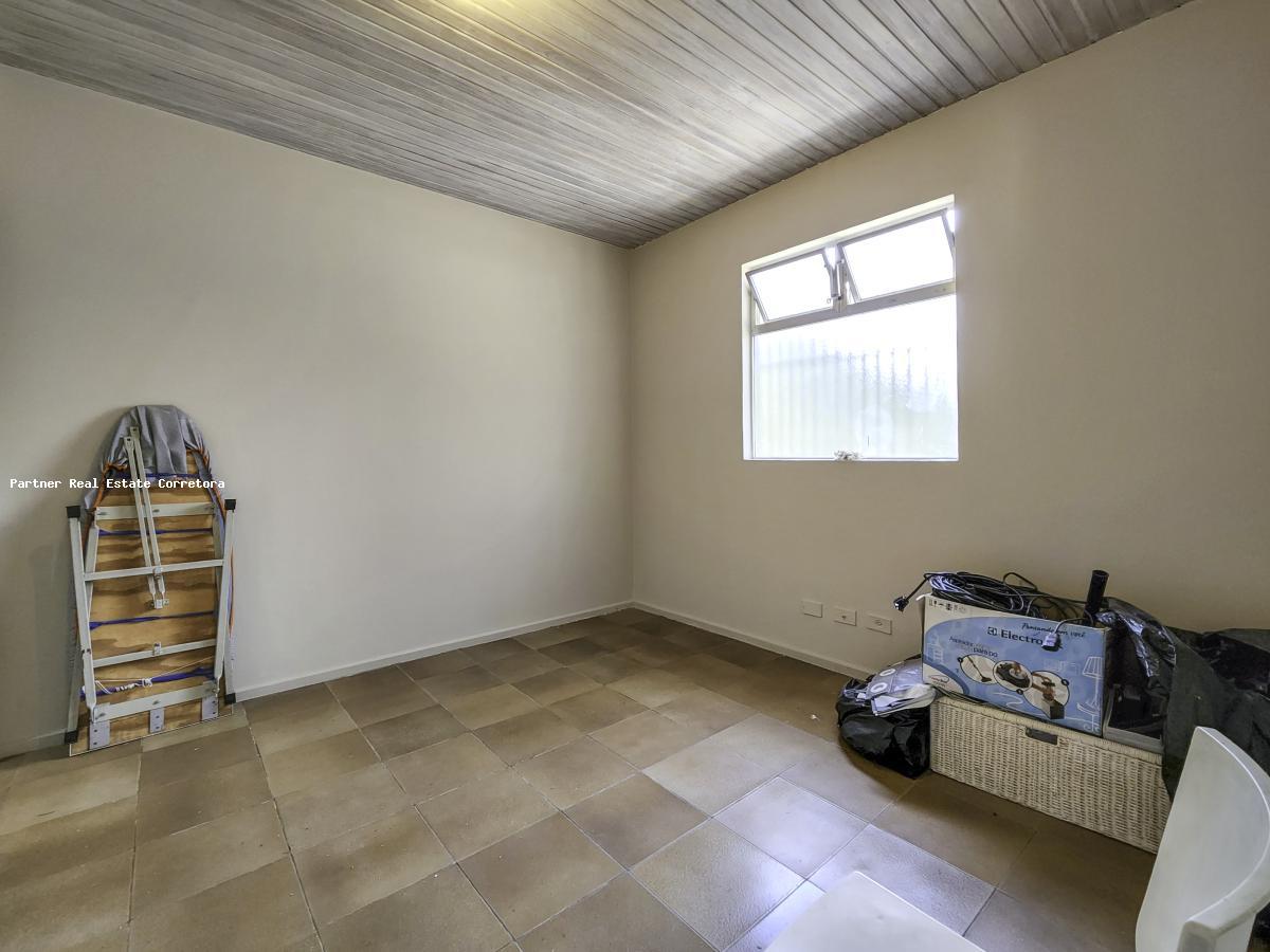 Casa à venda com 5 quartos, 1331m² - Foto 16