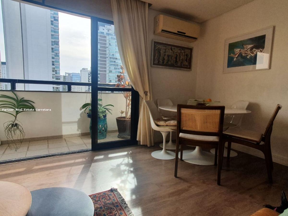 Apartamento à venda com 3 quartos, 93m² - Foto 9