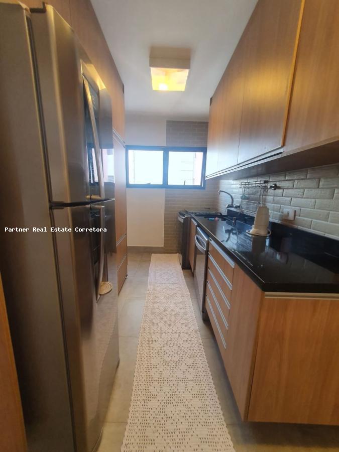 Apartamento à venda com 3 quartos, 93m² - Foto 17