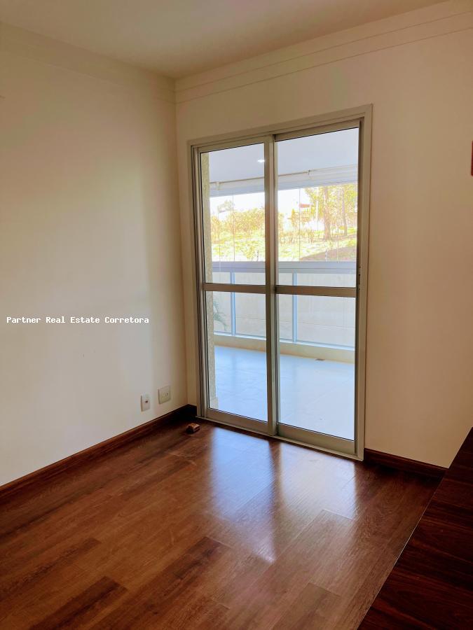 Apartamento à venda com 3 quartos, 137m² - Foto 11