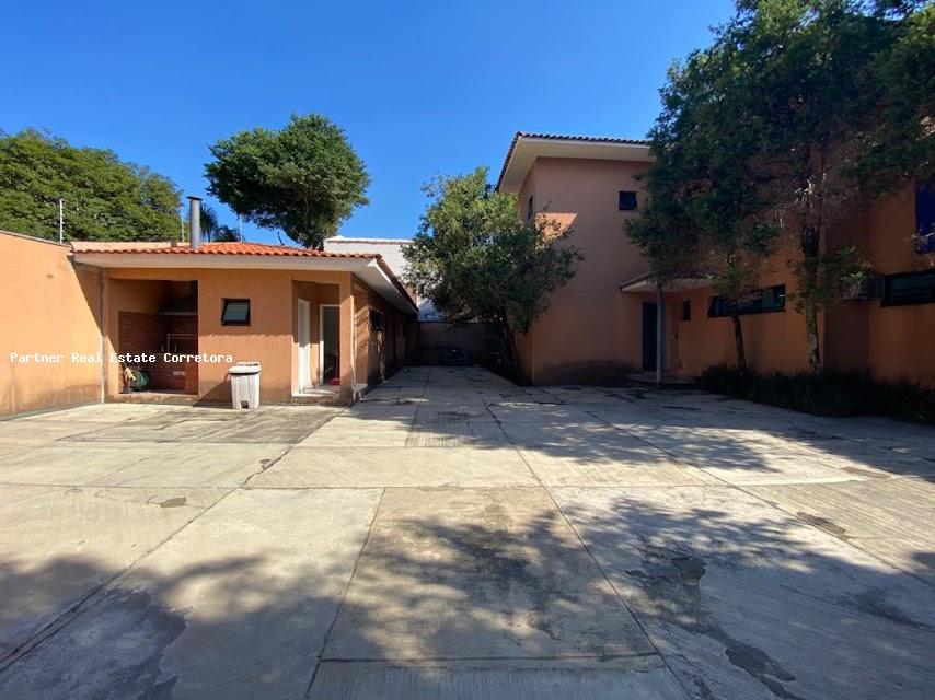 Casa à venda com 10 quartos, 761m² - Foto 19