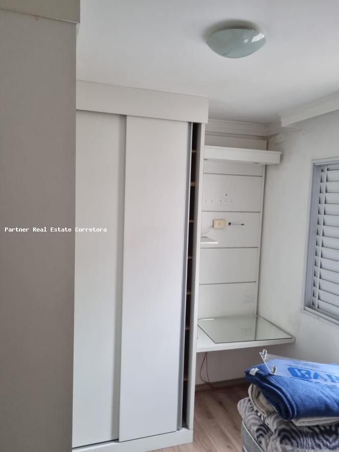 Apartamento à venda com 3 quartos, 145m² - Foto 19