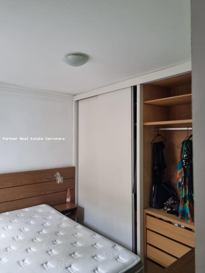 Apartamento à venda com 3 quartos, 145m² - Foto 18