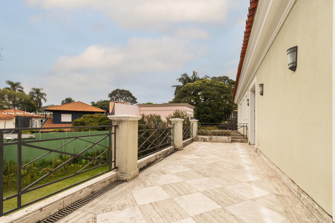 Casa à venda com 4 quartos, 920m² - Foto 9