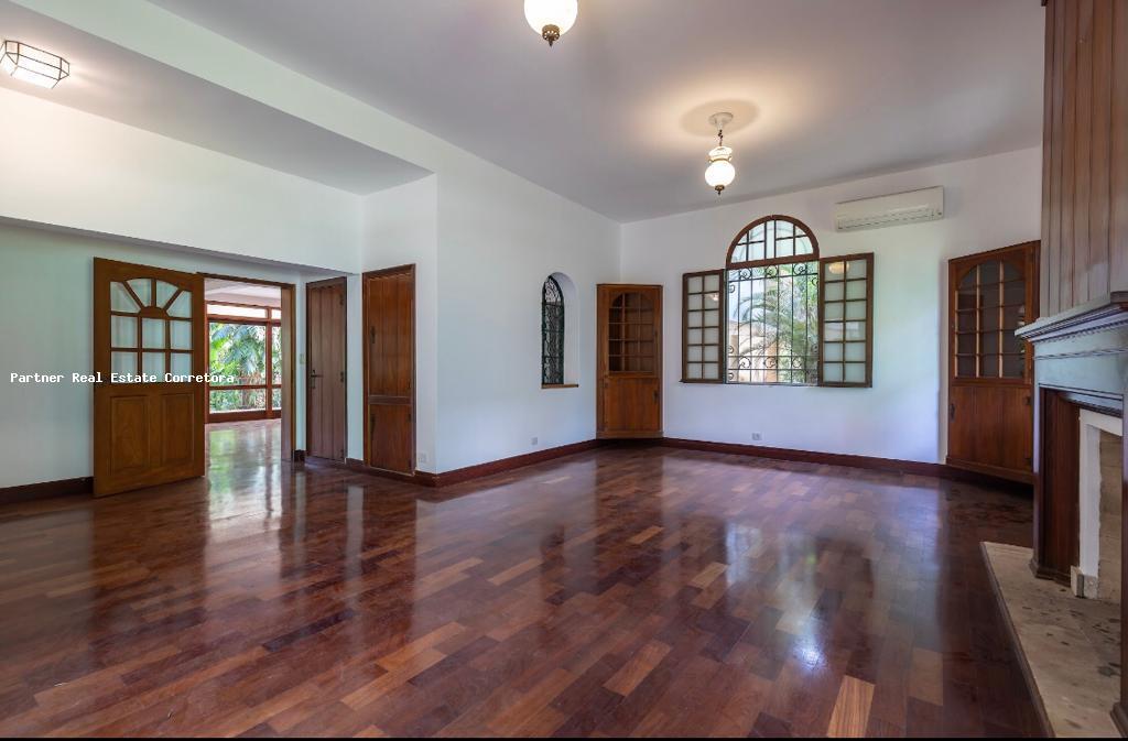 Casa de Condomínio à venda com 5 quartos, 1800m² - Foto 3