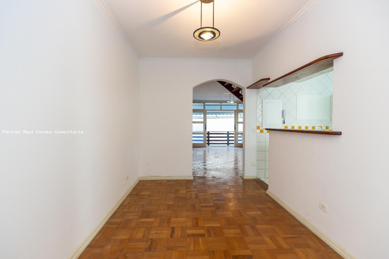 Casa à venda com 3 quartos, 180m² - Foto 9