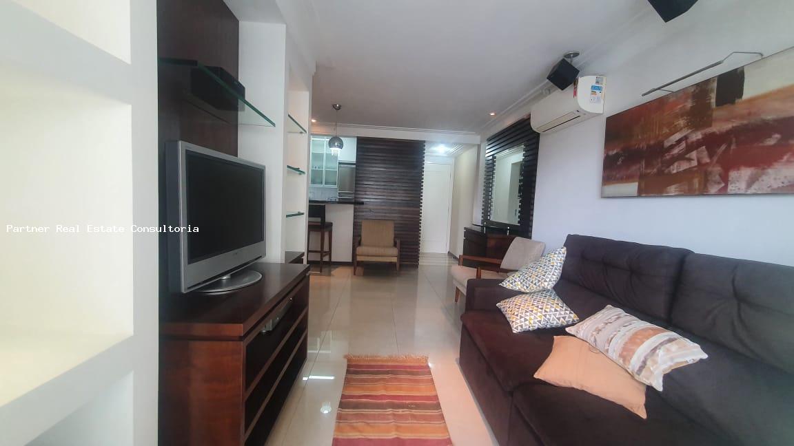 Apartamento para alugar com 2 quartos, 72m² - Foto 12