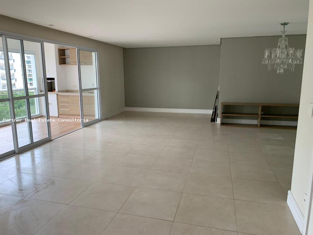 Apartamento à venda com 3 quartos, 173m² - Foto 15